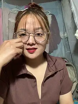 July-y online show from October 2025 02:05:01 PM