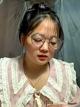 July-y online show from September 2025 01:37:02 PM