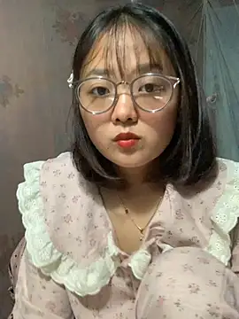 July-y online show from September 2025 06:31:02 AM