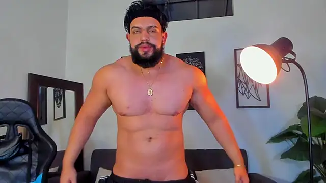 Justin kingX7 online show from June 2026 06:18:02 AM