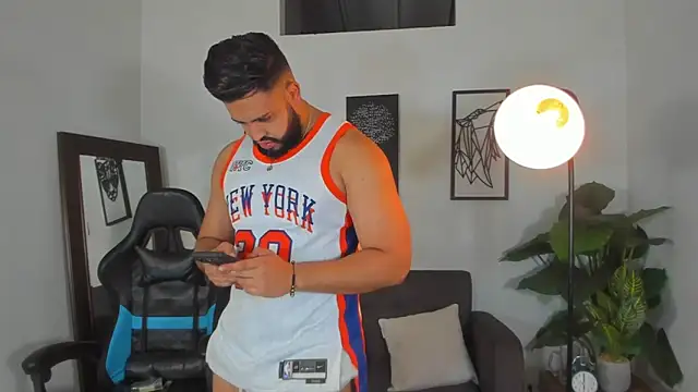 Justin kingX7 online show from February 2026 02:57:02 AM