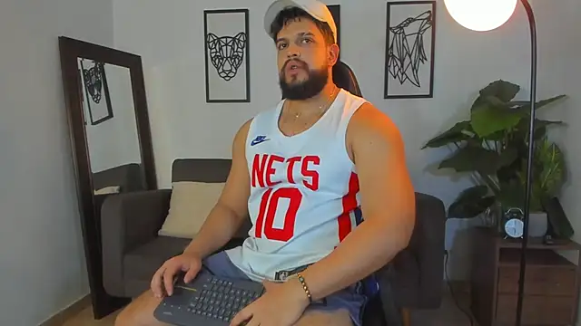 Justin kingX7 online show from April 2026 03:35:01 AM