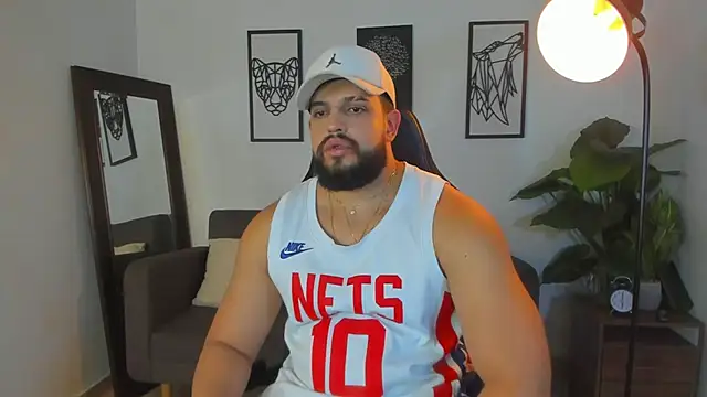 Justin kingX7 online show from April 2026 04:46:01 AM