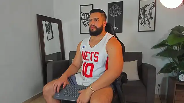 Justin kingX7 online show from April 2026 02:15:02 AM