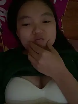 viluna online show from December 2025 05:44:01 AM