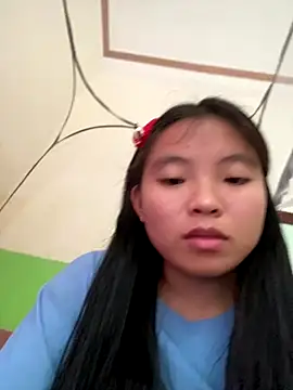 viluna online show from December 2025 04:46:02 AM