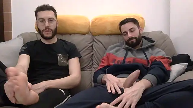 Amicisegreti online show from March 2026 10:05:02 PM