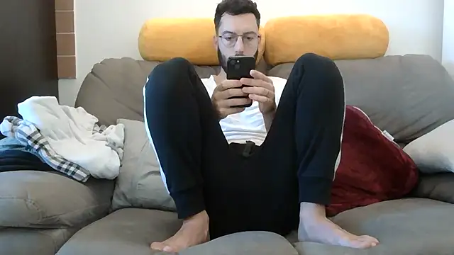 Amicisegreti online show from March 2026 06:39:02 AM