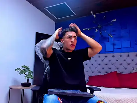 Snapshot of adrian_ray chatting on September 2025 12:20:02 AM adrian ray online show from September 2025 12:20:02 AM