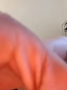 Snapshot of P44698 chatting on October 2025 02:18:02 PM P44698 online show from October 2025 02:18:02 PM