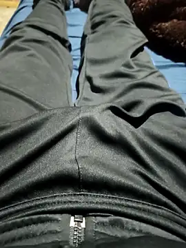 Aaia93 online show from April 2026 09:35:01 AM