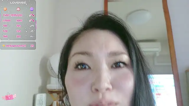 Snapshot of Sofia-sakura chatting on November 2025 03:10:02 AM Sofia-sakura online show from November 2025 03:10:02 AM