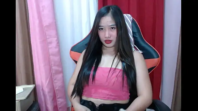 Chubby HotLady online show from February 2026 01:32:01 PM