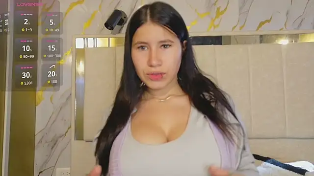 Olivia11  online show from April 2026 12:34:01 PM