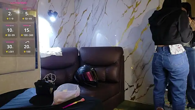 Olivia11  online show from March 2026 12:59:01 PM