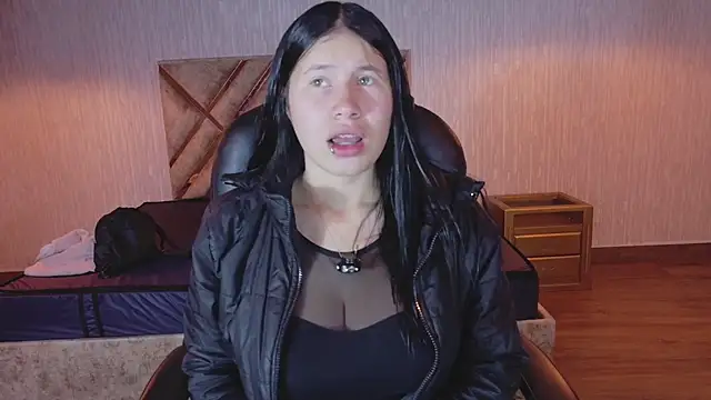 Olivia11  online show from February 2026 11:33:01 AM