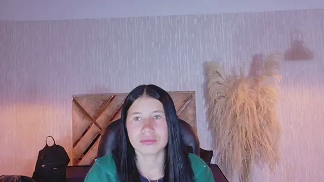 Olivia11  online show from March 2026 12:49:01 PM