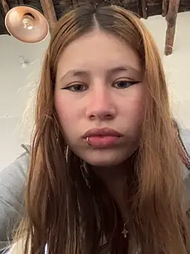 Olivia11  online show from October 2025 12:04:01 PM