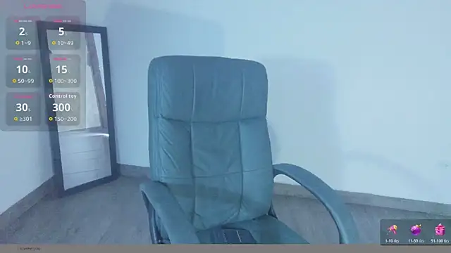 Olivia11  online show from February 2026 01:11:02 PM