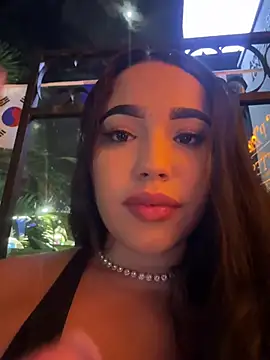 Snapshot of SofiaWildee chatting on June 2026 03:39:02 AM SofiaWildee online show from June 2026 03:39:02 AM