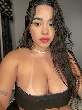 SofiaWildee online show from April 2026 02:14:02 AM