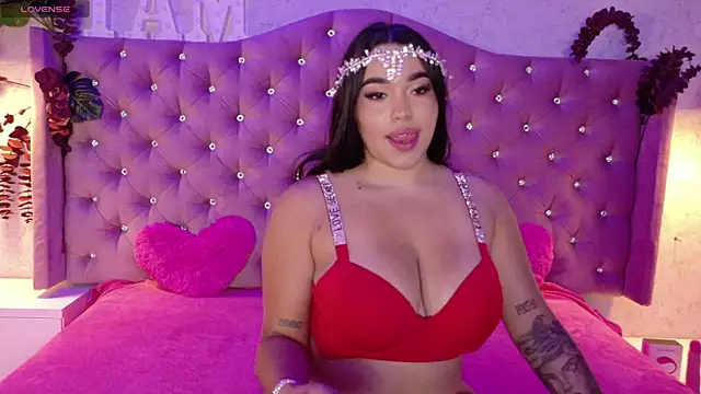 SofiaWildee online show from September 2025 11:48:01 PM