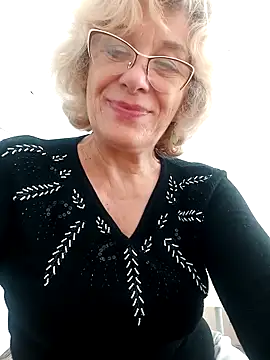 52MiaLove02 online show from September 2025 09:35:01 AM