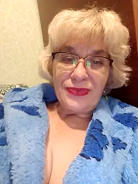 52MiaLove02 online show from October 2025 05:01:02 PM