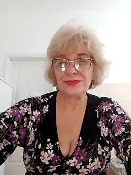 52MiaLove02 online show from November 2025 06:03:02 AM