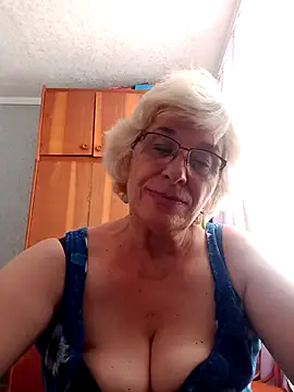 Snapshot of 52MiaLove02 chatting on July 2026 03:03:02 PM 52MiaLove02 online show from July 2026 03:03:02 PM