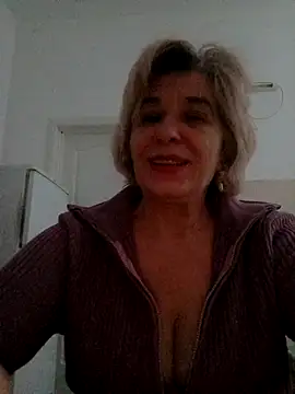 Snapshot of 52MiaLove02 chatting on December 2025 06:05:01 AM 52MiaLove02 online show from December 2025 06:05:01 AM