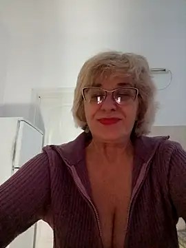 52MiaLove02 online show from December 2025 05:41:01 AM