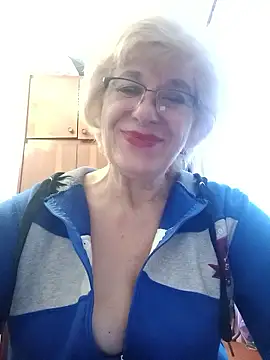 Snapshot of 52MiaLove02 chatting on January 2026 07:01:02 AM 52MiaLove02 online show from January 2026 07:01:02 AM