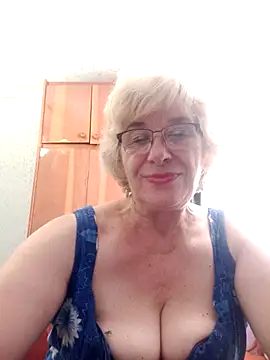 Snapshot of 52MiaLove02 chatting on July 2026 04:51:02 PM 52MiaLove02 online show from July 2026 04:51:02 PM