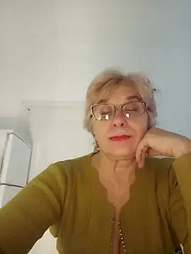 Snapshot of 52MiaLove02 chatting on January 2026 06:07:02 AM 52MiaLove02 online show from January 2026 06:07:02 AM