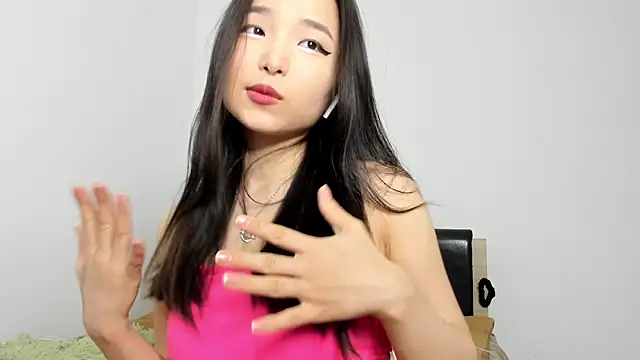 Soyun Mia online show from February 2026 01:38:02 PM