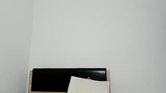 Soyun Mia online show from December 2025 02:39:01 PM