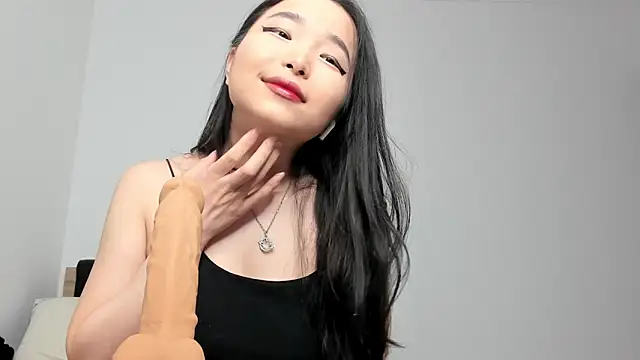 Soyun Mia online show from May 2026 01:54:01 PM