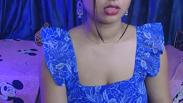 priya-kumari22 online show from February 2026 07:33:02 AM