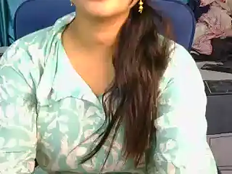 priya-kumari22 online show from September 2025 05:24:01 AM