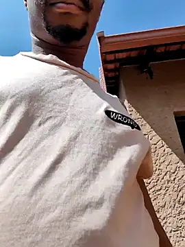 Cianda24 online show from April 2026 11:11:01 AM