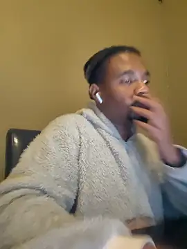 Cianda24 online show from March 2026 09:32:02 PM