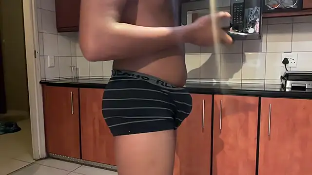 Cianda24 online show from March 2026 09:15:02 PM