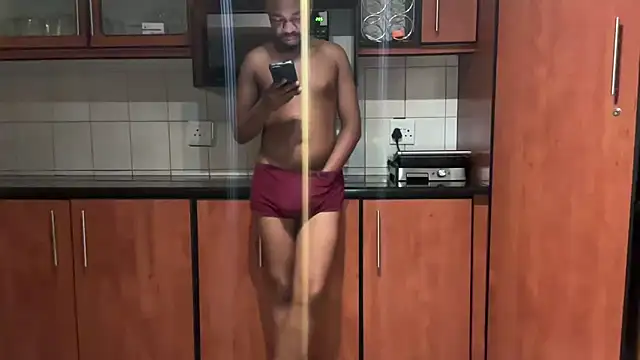 Cianda24 online show from March 2026 11:52:04 PM