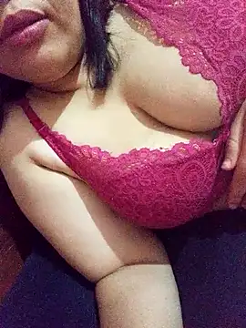 sexynadouch online show from February 2026 02:19:02 AM