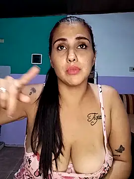 kariciasecreta online show from April 2026 12:38:01 AM