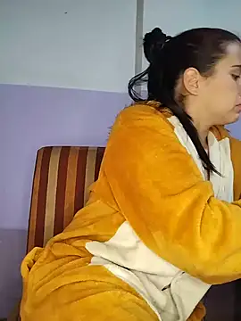 Snapshot of kariciasecreta chatting on July 2026 01:39:02 AM kariciasecreta online show from July 2026 01:39:02 AM