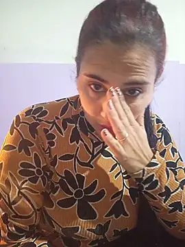 kariciasecreta online show from May 2026 12:10:02 AM