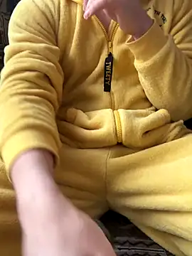 Snapshot of marik_goldd chatting on October 2025 12:06:02 PM marik goldd online show from October 2025 12:06:02 PM