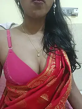 Snapshot of riyaroy9999 chatting on June 2026 01:44:01 AM riyaroy9999 online show from June 2026 01:44:01 AM